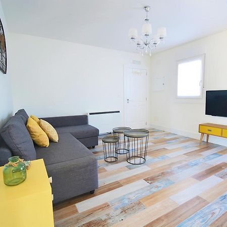 Galihost - Apartamentos Mamuela Ribadumia Екстериор снимка